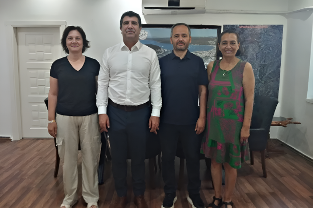 Bilim Seferihisar’da Sahada: Sakin Şehrin Yaşam Kalitesi Bilimsel Olarak İncelendi Seferihisar Kent Konseyi koordinasyonunda yürütülen TÜBİTAK destekli araştırma projesiyle, Sakin