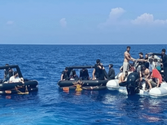 Seferihisar açıklarında nefes kesen operasyon: 38 göçmen yakalandı