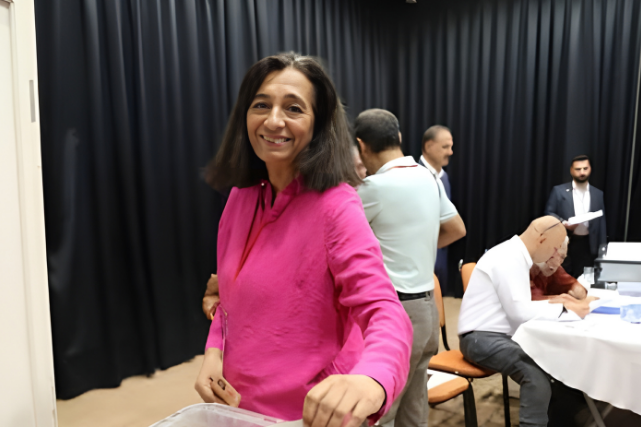 Seferihisar Kent Konseyi seçimlerinde liste krizi ve kaşe tartışması. Sevil