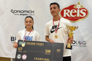 İstanbul’daki elemelerde dereceye giren Seferihisarlı pickleball oyuncuları, 2026’da Singapur’da yapılacak