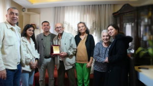 Seferihisar'ın sinema, TV ve radyo alanındaki öncüsü Çetin Ege, Seferihisar