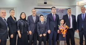 Seferihisar’da koltuklar çocukların: Geleceğin yöneticileri makam başında