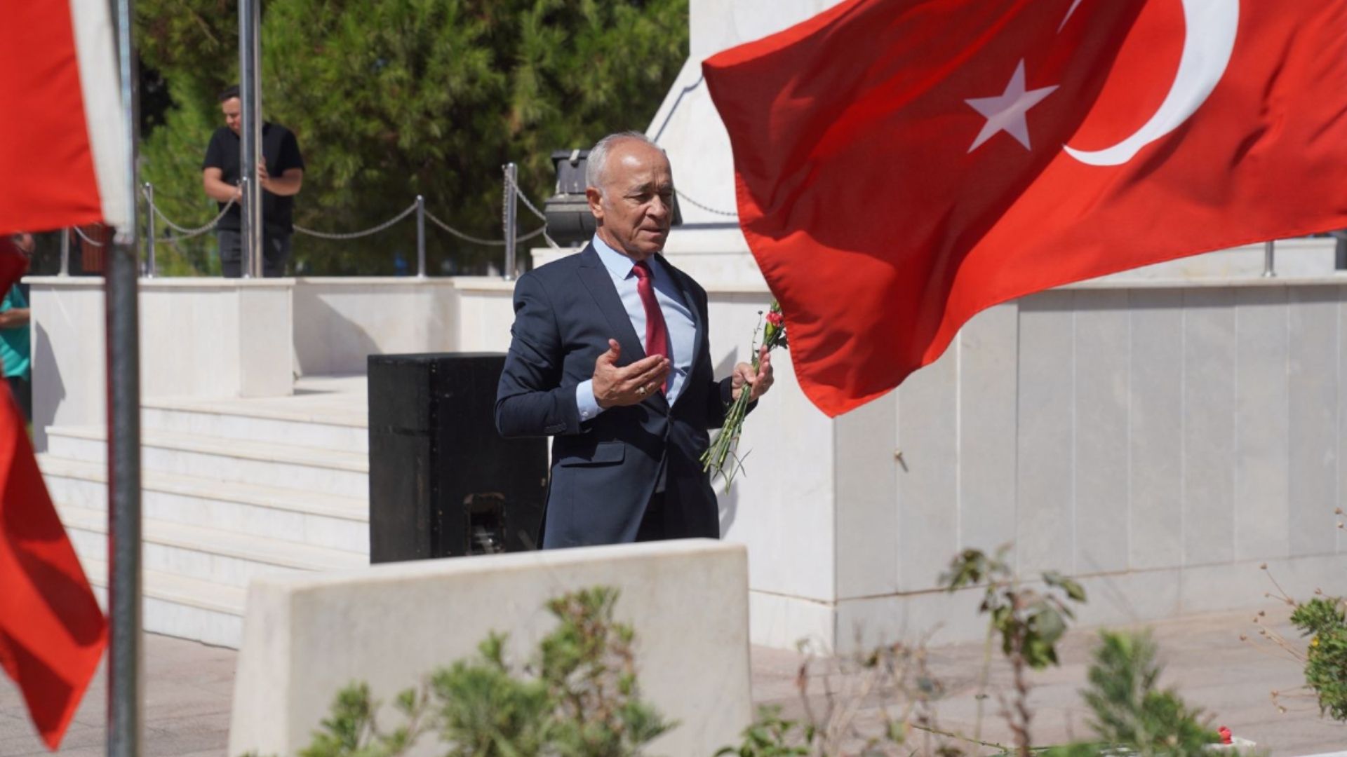 Seferihisar Belediye Başkan Vekili Fuat Gümüş, farklı bir siyasi yapıya