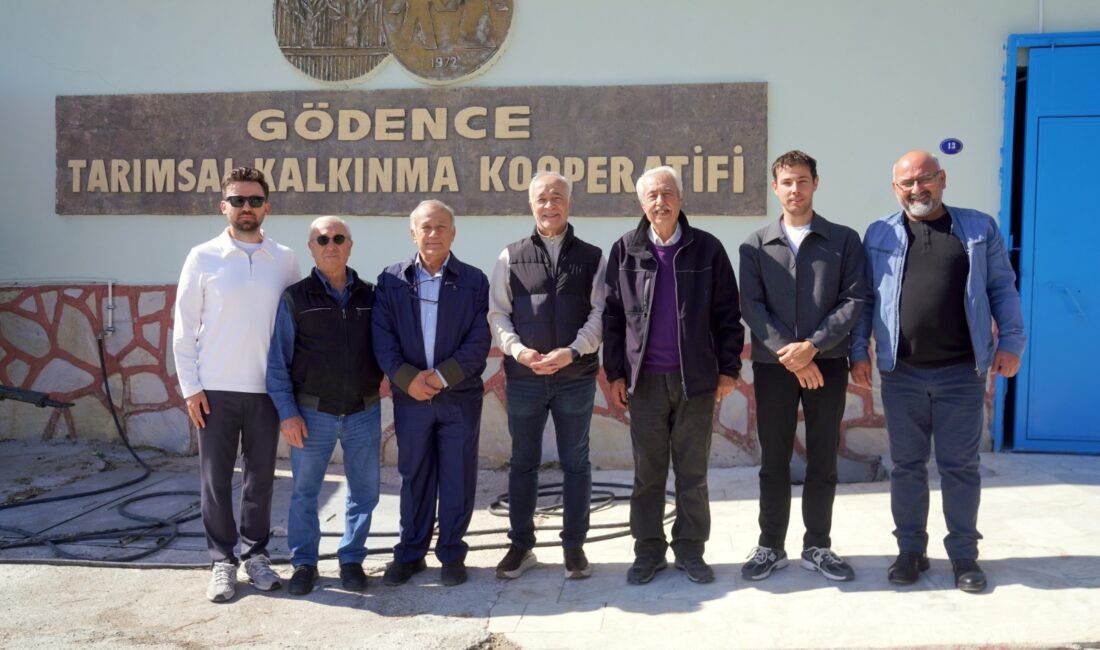 Seferihisar Belediye Başkan Vekili Fuat