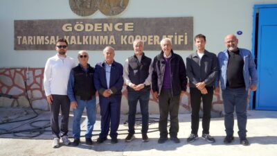 Seferihisar Belediye Başkan Vekili Fuat Gümüş, Gödence Üretici Pazarı ve